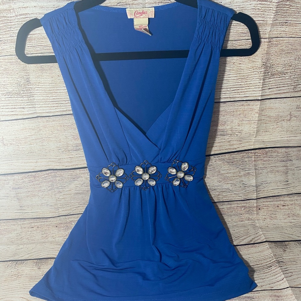 Blue top
